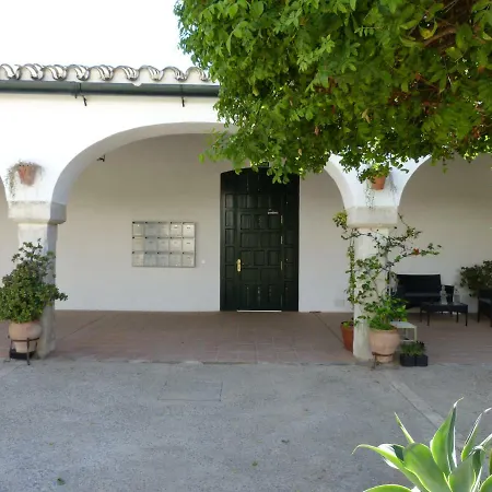 Cream Loft. Siente Jerez. Parking+wifi+netflix * Jerez de la Frontera